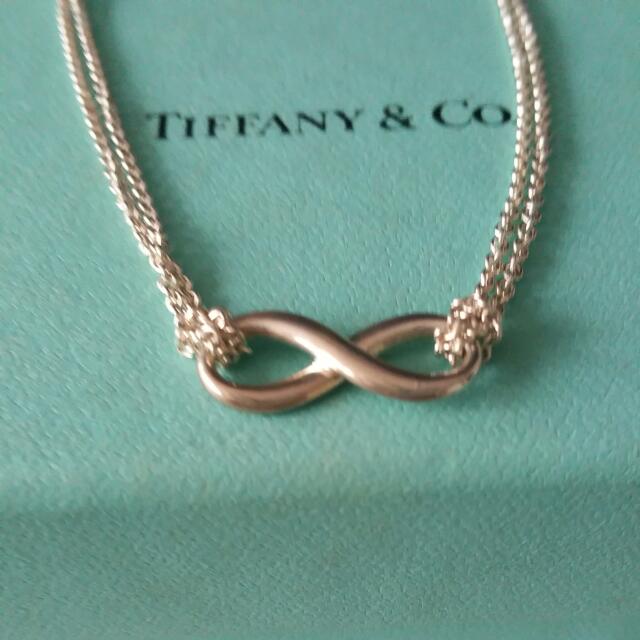 tiffanys infinity necklace