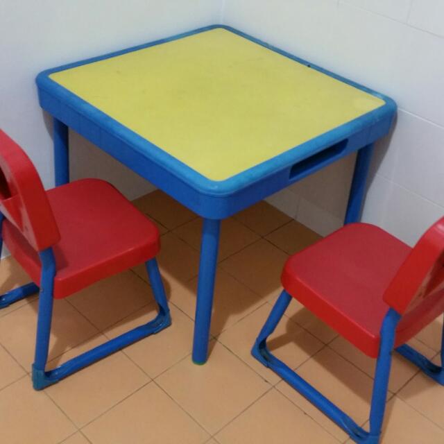 fisher price childrens table and chairs