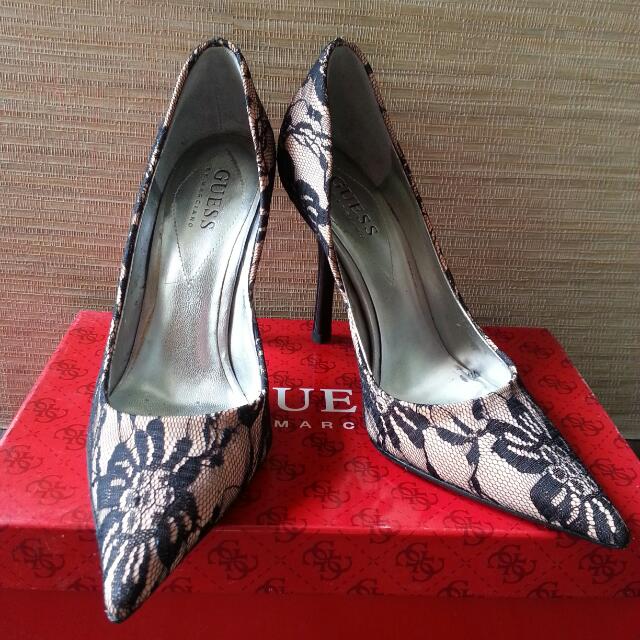 guess pointed heels