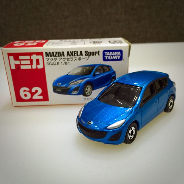 tomica mazda axela