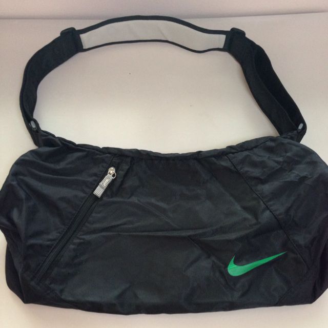 nike yoga bag
