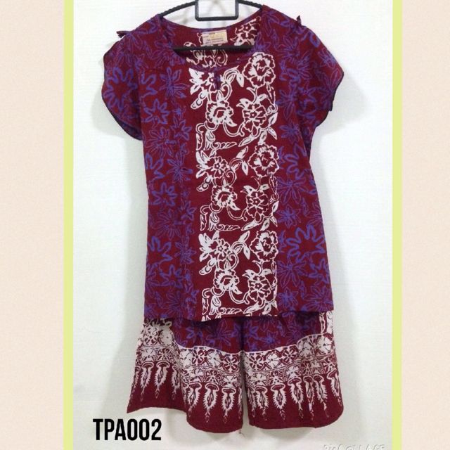 Batik Nightdress, Women's Fashion, Dresses & Sets, Traditional & Ethnic ...