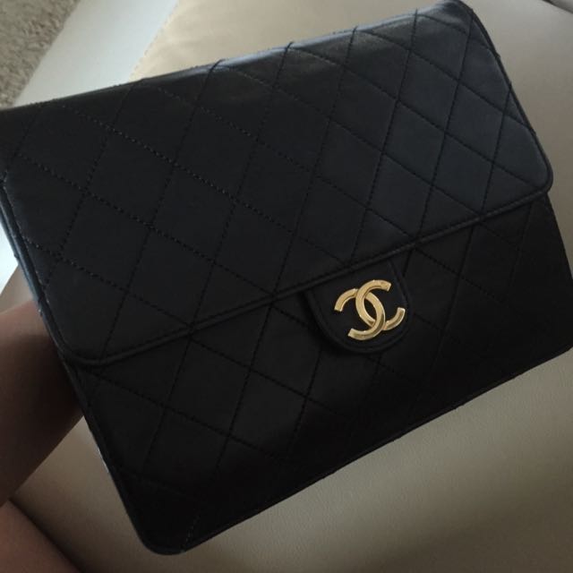 Vintage Chanel Mini Flap Push-Lock Bag - Black (Code: 049400