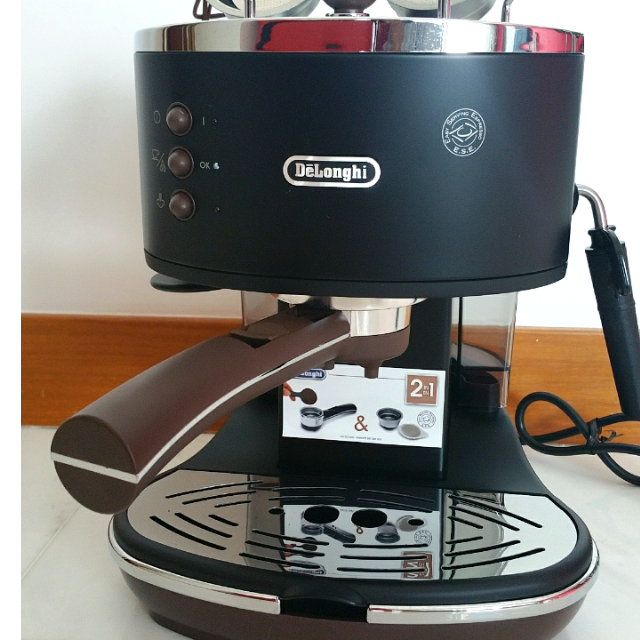 DeLonghi Icona Vintage ECOV310.BK Coffee Maker (Easy Serving Expresso