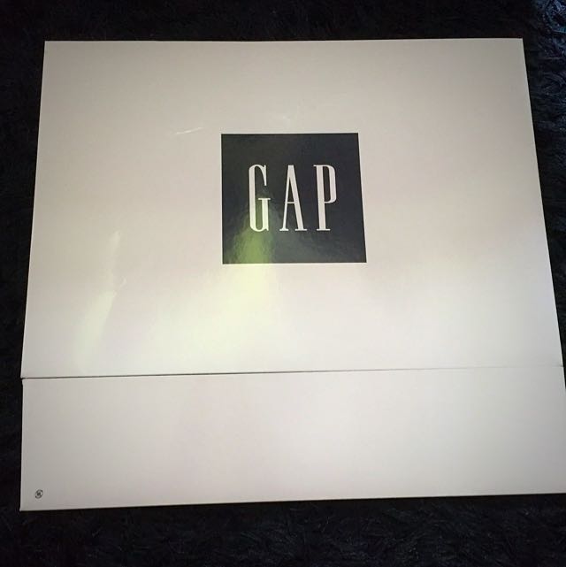 gap gift box