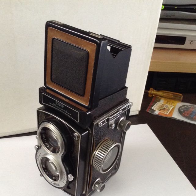 Seagull Camera (Category: Cameras) located in Singapore. Submitted by soldby.us (Listing ID 28007809, Image 3). Description: Serial no 6356430 Condition 7/10.