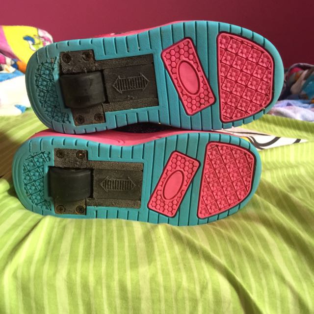 Frozen Skate Shoes Size 30, Babies & Kids, Babies & Kids Fashion on