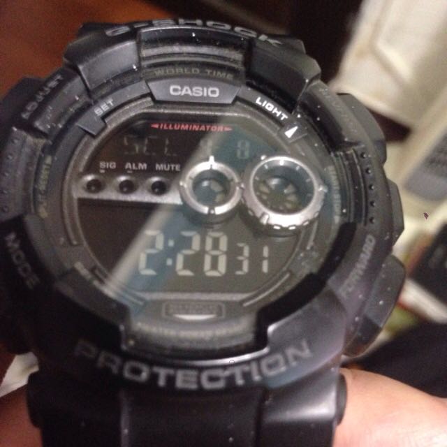 中古二手卡西歐Casio G-SHOCK GD-100 黑色手錶, 他的時尚在旋轉拍賣
