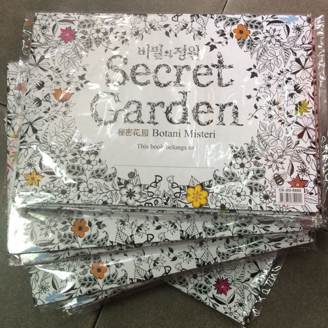 SECRET GARDEN COLORING BOOK, Hobbies & Toys, Stationery & Craft