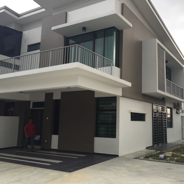 For Rent Double Storey Cluster House Corner Lot