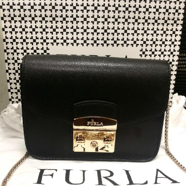Furla Metropolis Crossbody Onyx Medium