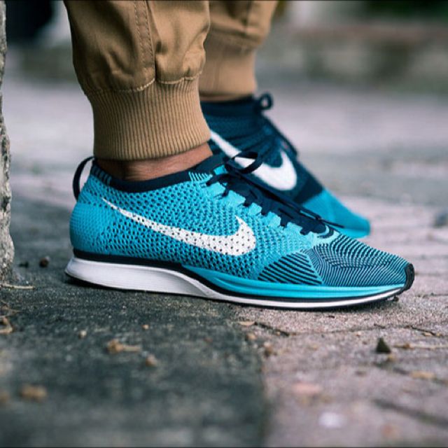 Nike flyknit racer chlorine blue hotsell