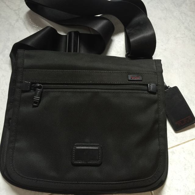 tumi bag sling