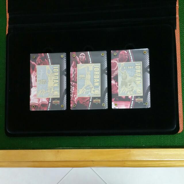 Upper Deck 1998 Michael Jordan 24K Collectible Gold Cards (Reduced 