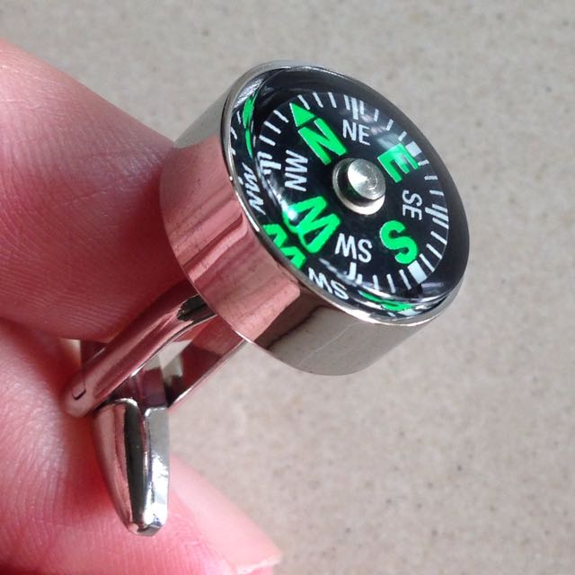 Compass Cufflink (Category: Jewelry) located in Singapore. Submitted by mn2c_ (Listing ID 28542107, Image 2). Description: .