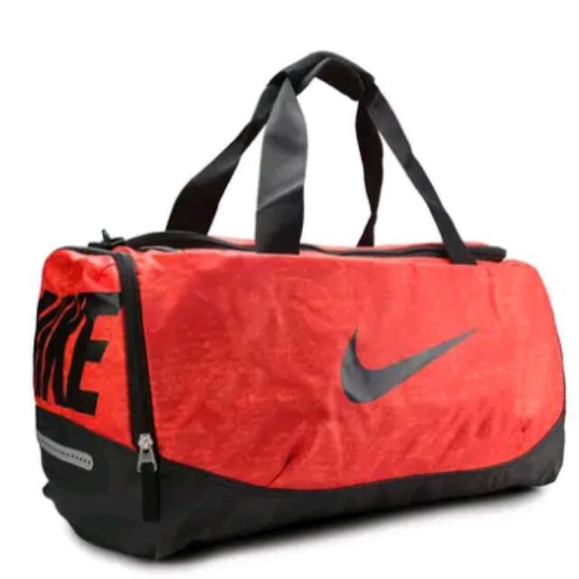 nike team training duffel bag