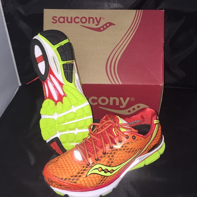 saucony triumph 10 womens red