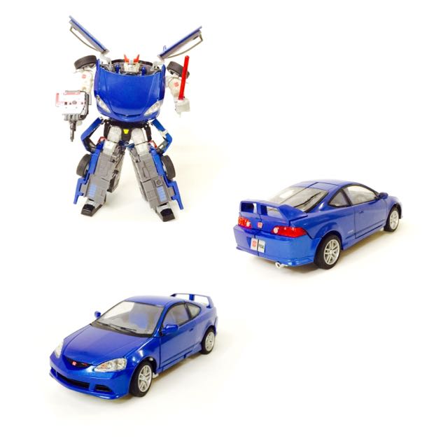 Binaltech & Alternator (Category: Vehicle & Diecast Models) located in Singapore. Submitted by azazeoj (Listing ID 28858592, Image 3). Description: .