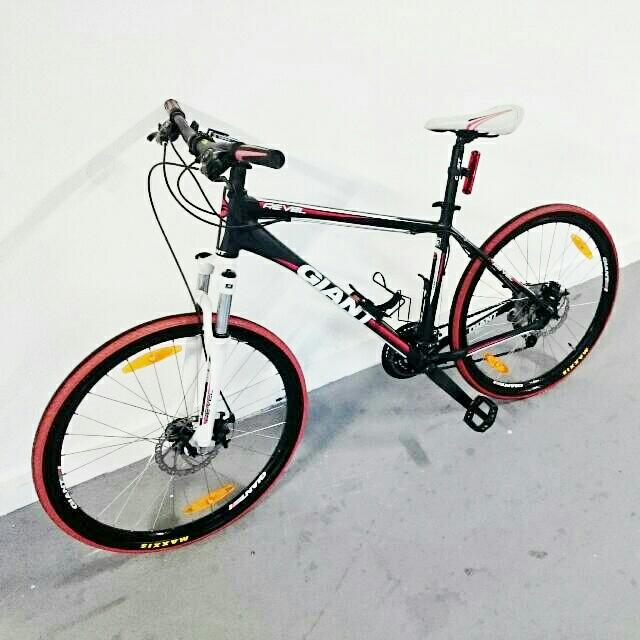 maxxis detonator mtb