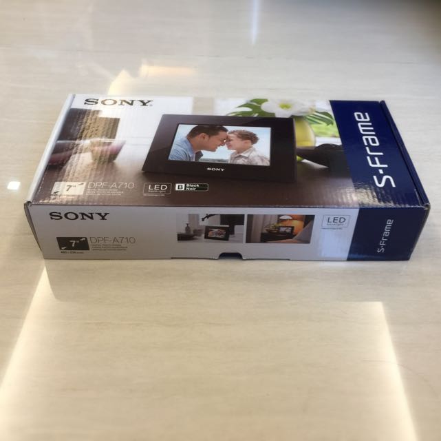 Sony SFrame Digital Photo Frame, Furniture & Home Living, Home Decor
