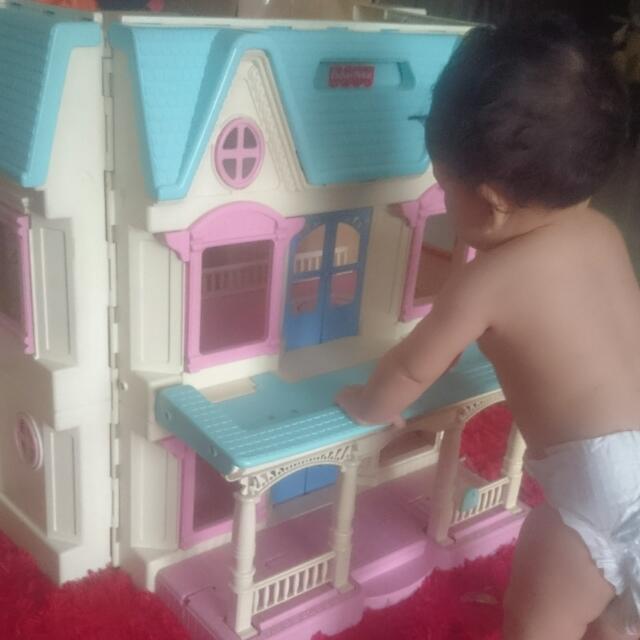Fisher Price 3 STORY LOVING FAMILY VICTORIAN Mansion 6364 DOLLHOUSE