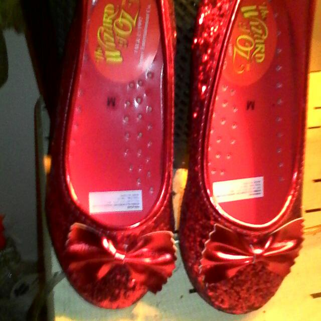 Girls Wizard Of Oz Dorothy Red Shoes New Never Used