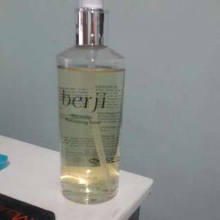 berji化妝水~）保留中～