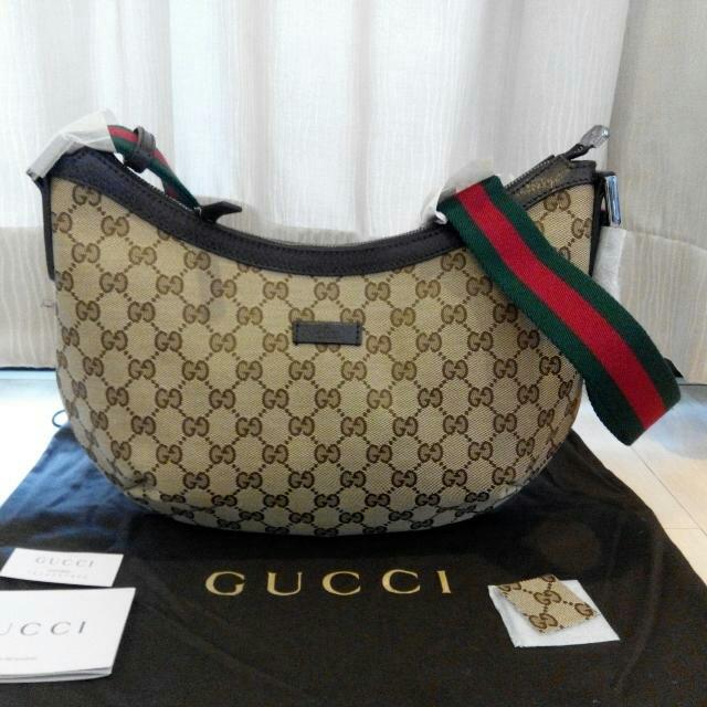 100 Authentic BRAND NEW Gucci Canvas Messenger Bag Sling bag Cross body Bag 181092