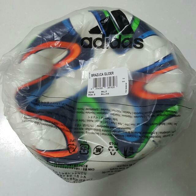 adidas Brazuca Glider