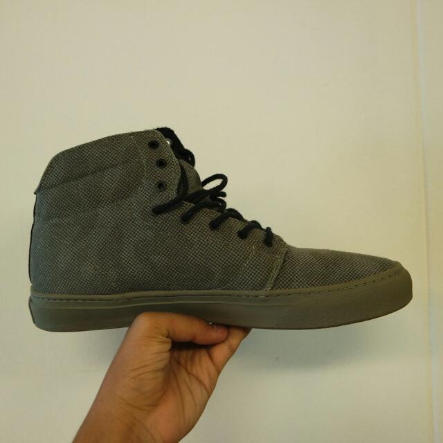 Vans alcon top