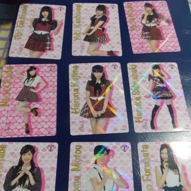 AKB48 Treasure Cards, Hobbies & Toys, Memorabilia & Collectibles