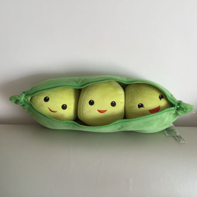 plush peas in a pod