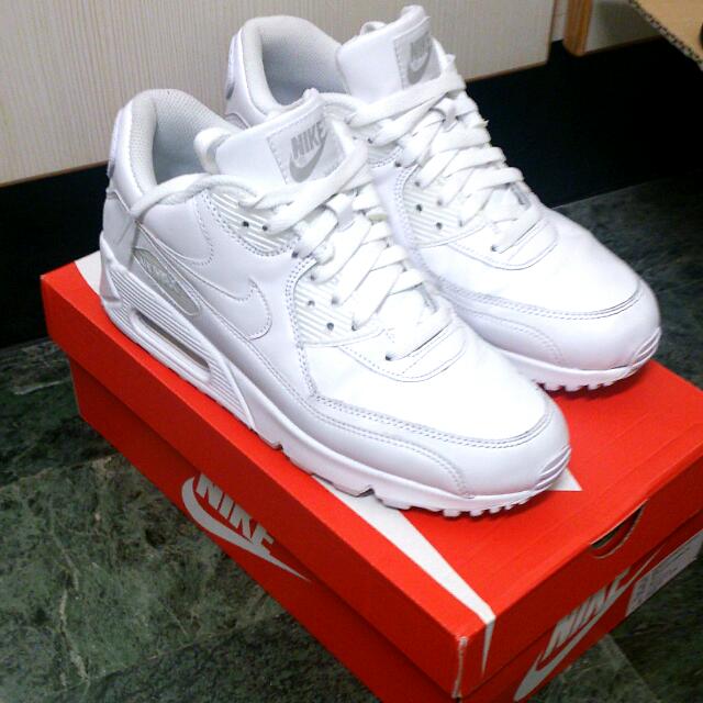 Nike Air Max 90 全白皮面 Sports On Carousell