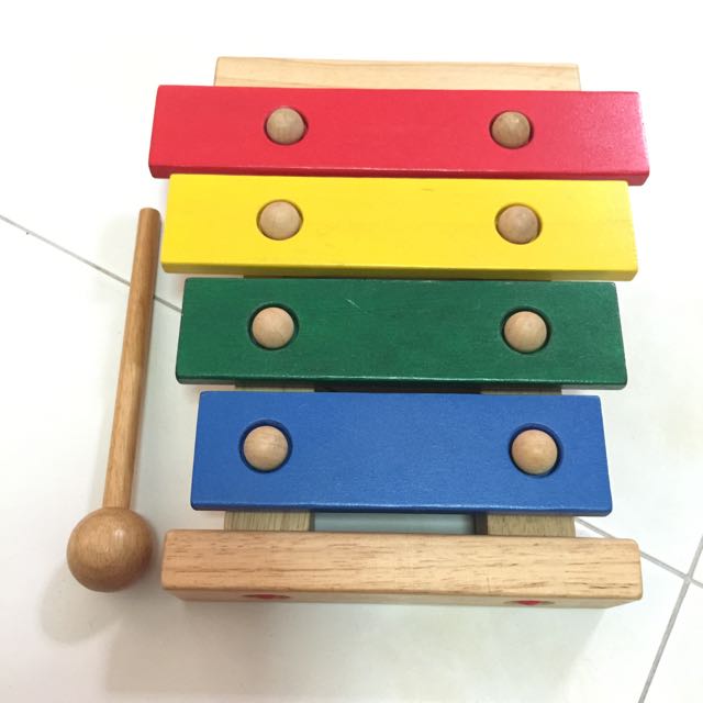 xylophone plan toys