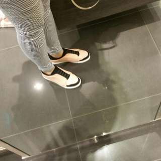 Looking For This Shoe