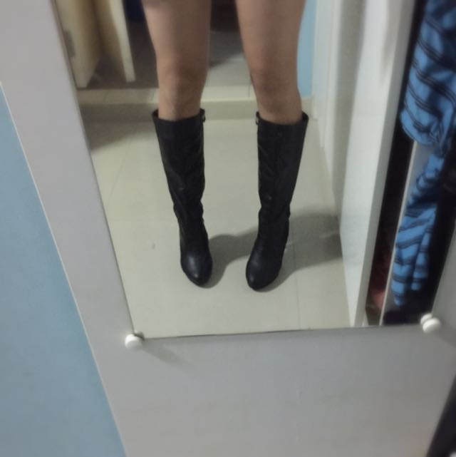 black below knee boots