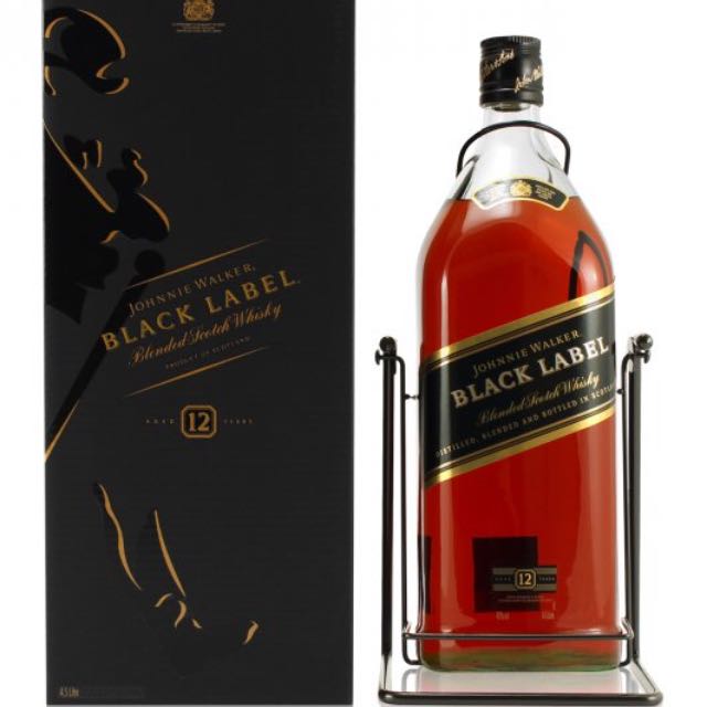 JOHNNIE WALKER BLACK LABEL 4.5L CRADLE, Men's Fashion, Bags ...