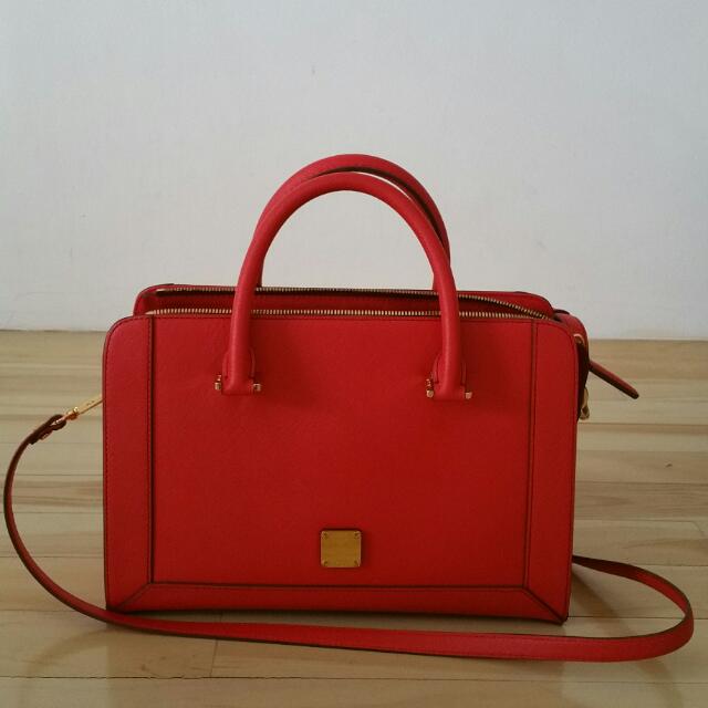 Mcm tote cheap bag red
