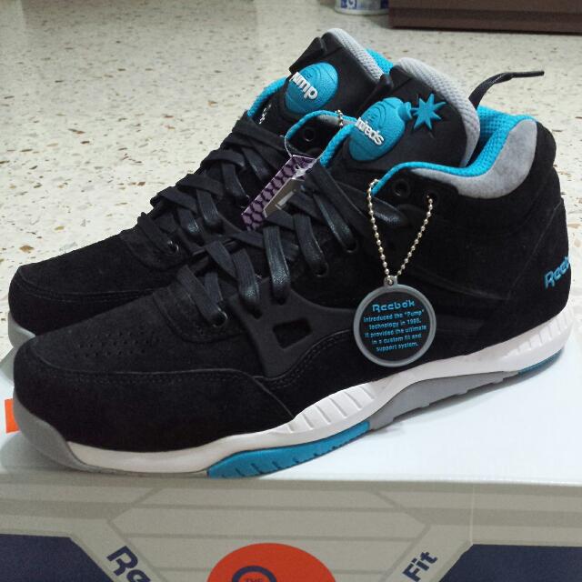 Reebok axt pump top