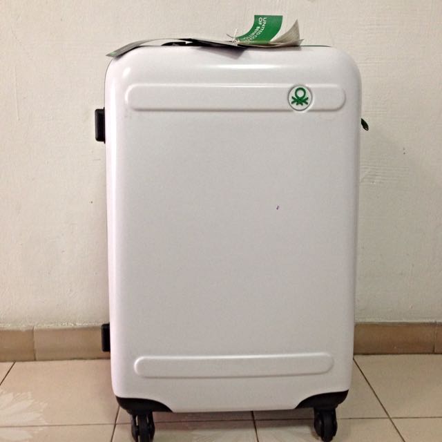 benetton hard luggage