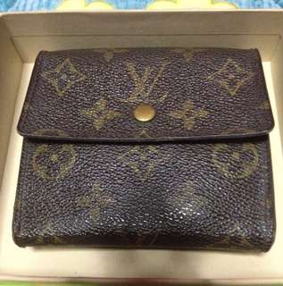 (RESERVED )AUTHENTIC LOUIS VUITTON Wallet