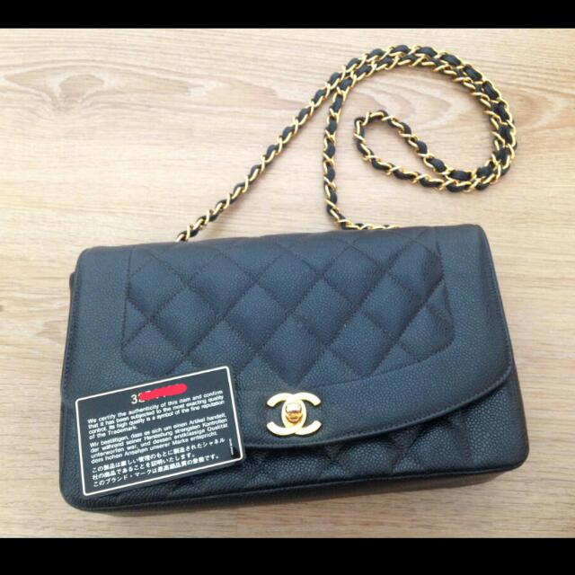 Vintage Chanel Diana Flap In Caviar, Luxury on Carousell