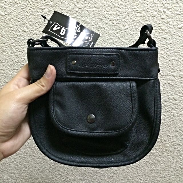 sling bag volcom