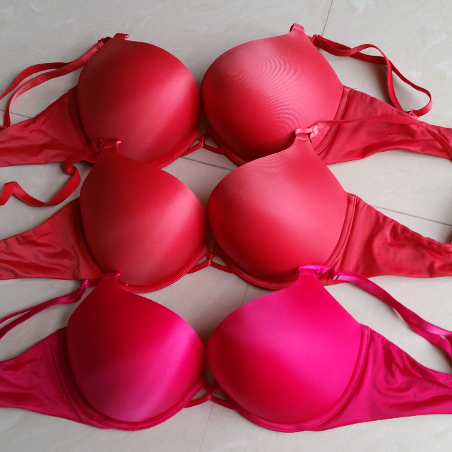 (Reserved) BN Assorted Victoria Secret 34D Bombshell Plunge Double PushUp  Bra