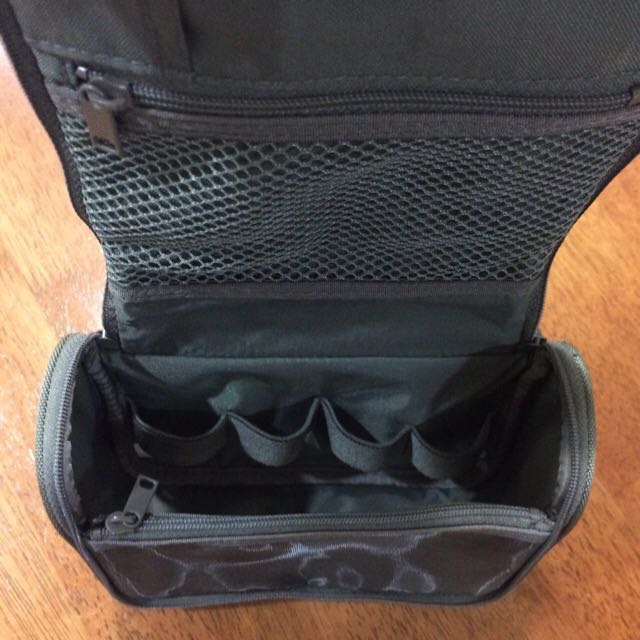 MUJI Travel Toiletry Kit / Organizer (unused) Reserved, Men's Fashion