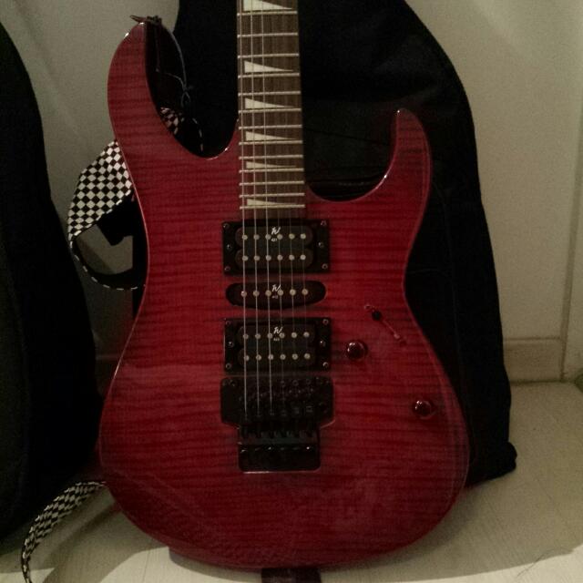 Washburn Guitar WG 248, Hobbies & Toys, Music & Media, Music