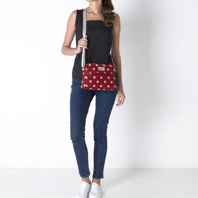 Authentic Cath Kidston button spot mini busy bag Women s Fashion Bags Wallets Purses Pouches on Carousell