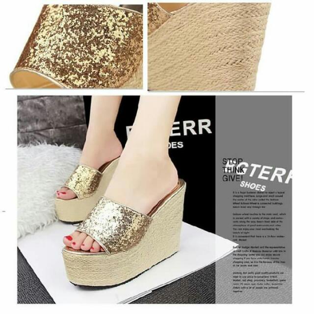 Ready Sepatu Dan Sendal Hills Size 35 40 Fesyen Wanita Di Carousell