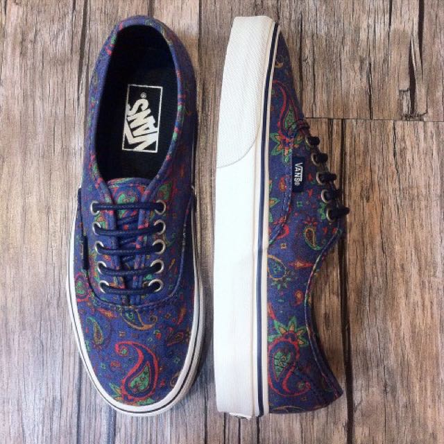 VANS PAISLEY MEDIEVAL BLUE 60