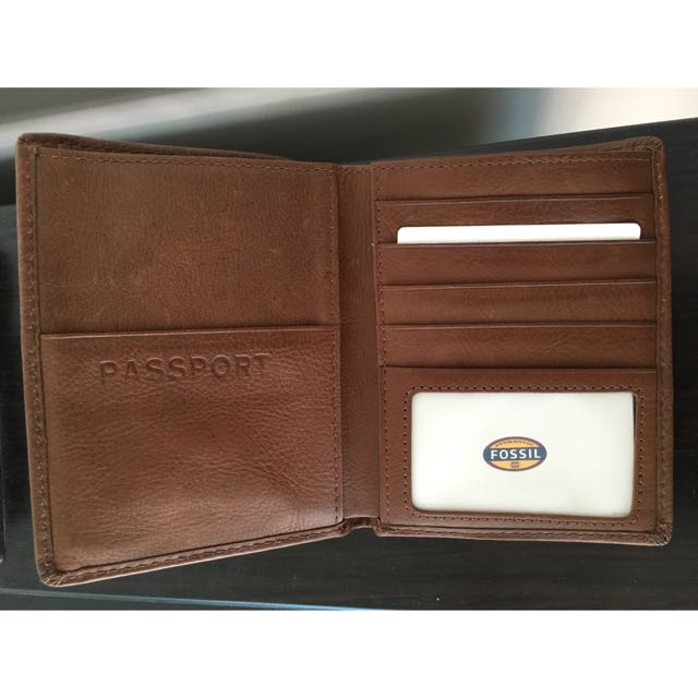 fossil passport holder